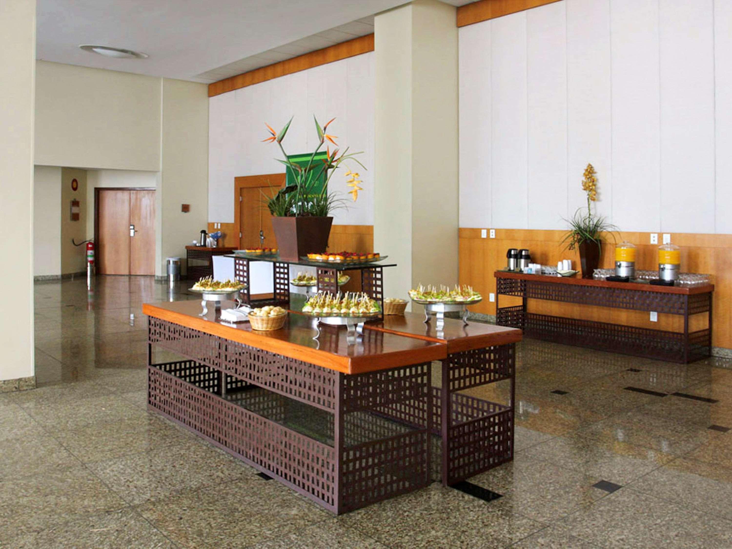Mercure Belo Horizonte Lourdes Étterem fotó